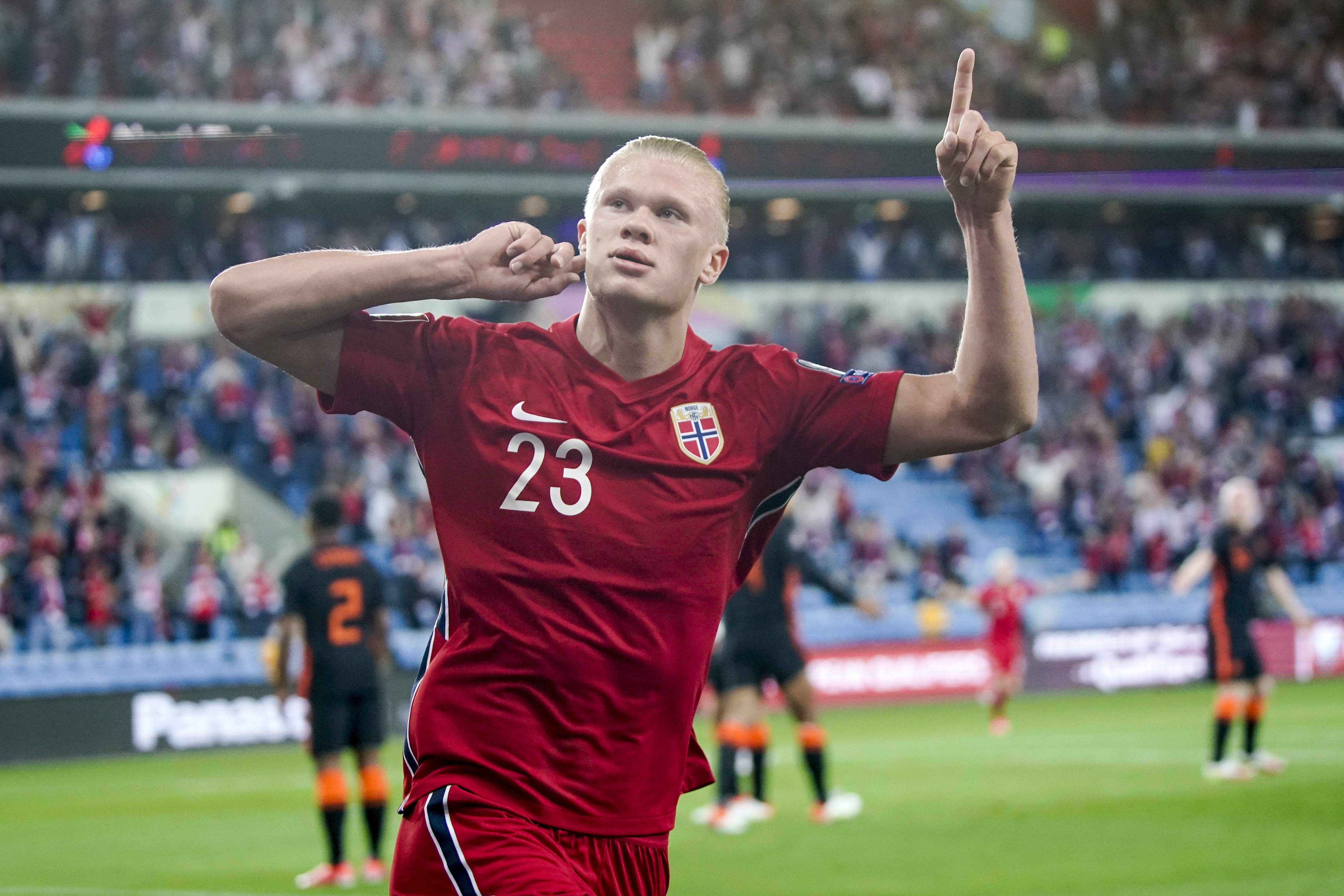 风云突变！巴黎圣日耳曼国际比赛日官宣签约，荷甲版图或变，震撼外界，年轻球员得到机会的简单介绍