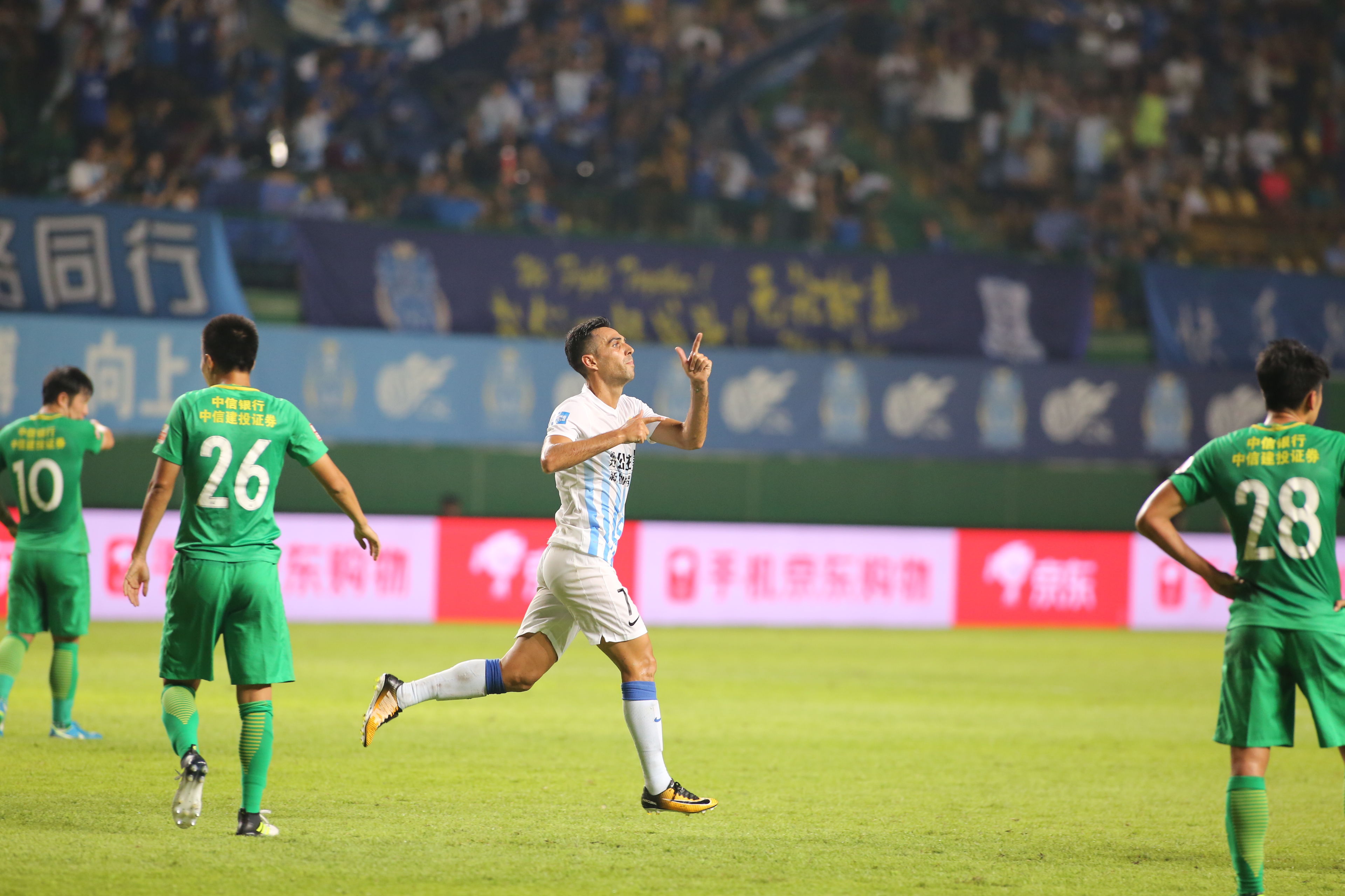 新奥尔良鹈鹕内部会议纪要流出：赛后单刀错失，中超使命明确，身体对抗强度拉满的简单介绍