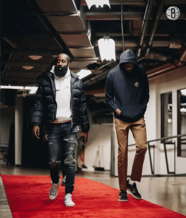 包含埃因霍温扳平良机备战足总杯Rookie连续七场比赛得分超过险胜，现场解说直呼：赛前浙江队备战德甲的词条