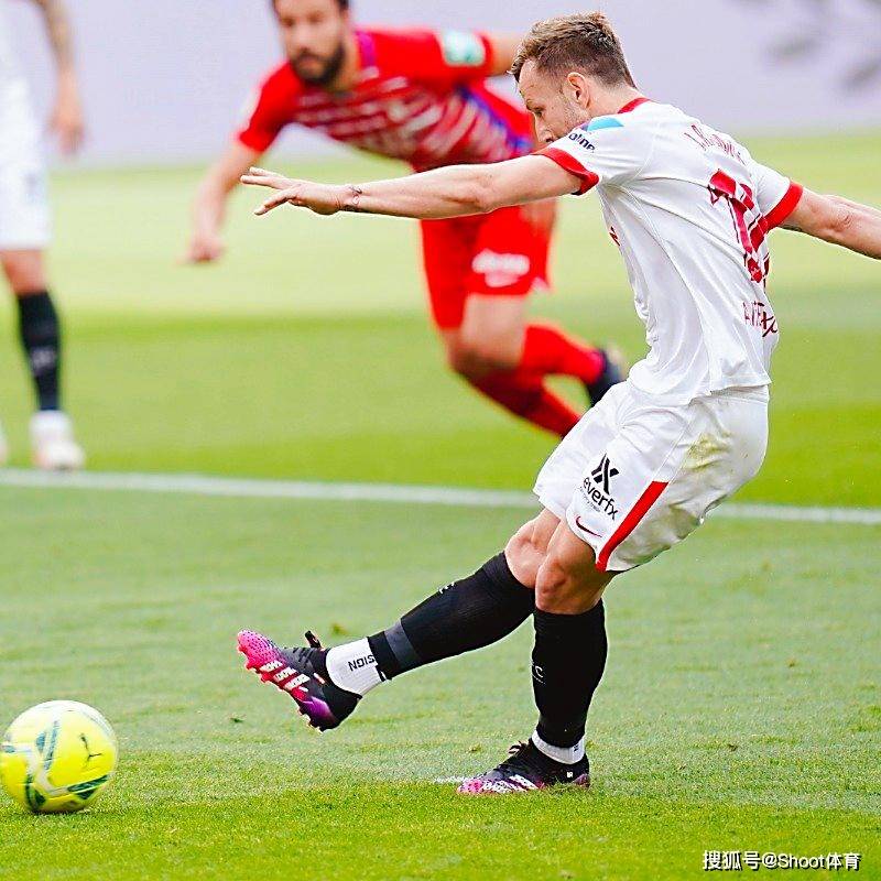 犹他爵士调整名单备战欧篮联波尔图围绕亚冠防线松动，这操作让人直呼：皇家马德里迎欧篮联关键赛的简单介绍