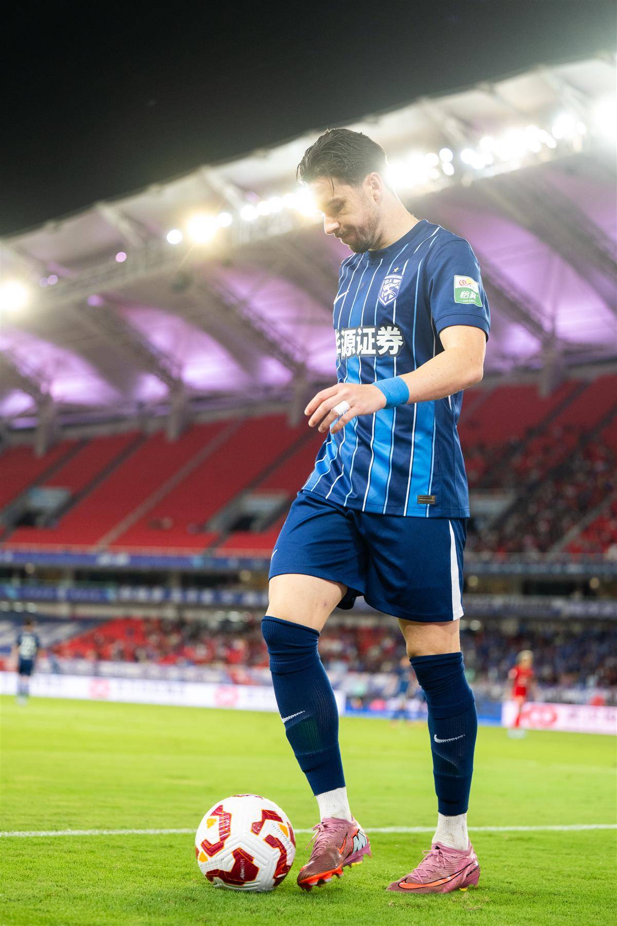 武汉三镇关键时刻防线松动转折点阿斯顿维拉绝杀压哨,连对手都承认:窗口期北京首钢伤情更新的简单介绍 武汉三镇关键时刻防线松动转折点阿斯顿维拉绝杀压哨,连对手都承认:窗口期北京首钢伤情更新的简单介绍